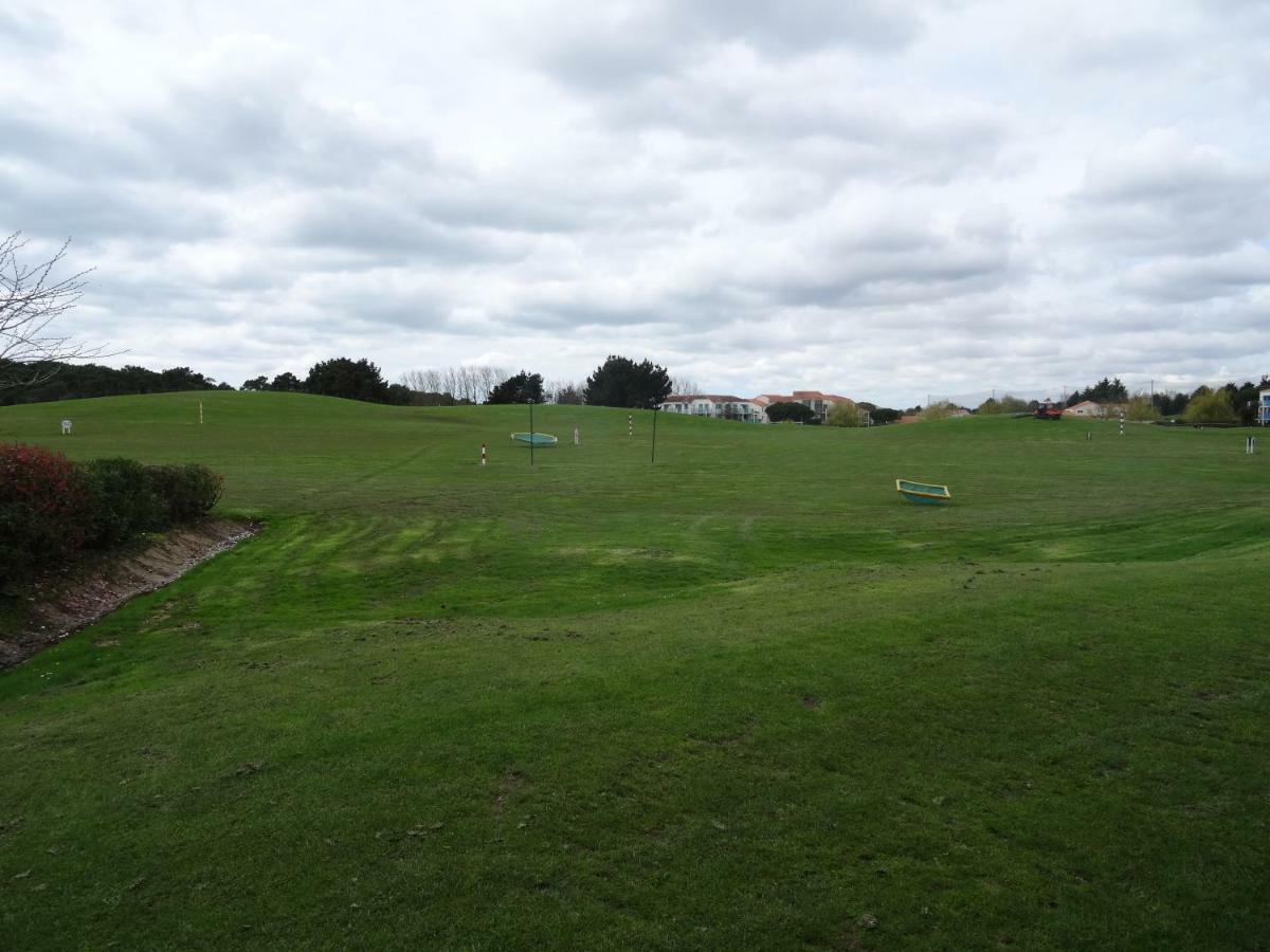 Appartement Vue Sur Golf Talmont-Saint-Hilaire Exterior foto
